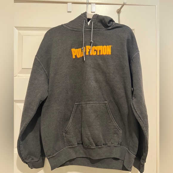 Urban Outfitters, Pulp Fiction Photo Hoodie Sweatshirt, Unisex Adult Size Small - Picture 5 of 9